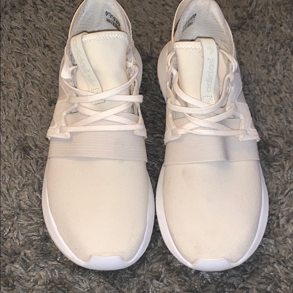 Women’s Adidas Shoes